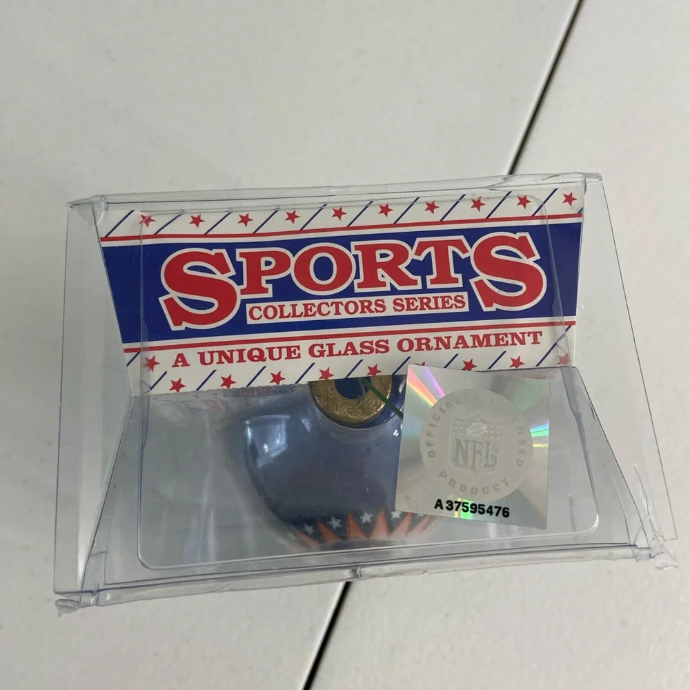 EUC NFL Denver Broncos Christmas holiday ornament‎ football decor collectible